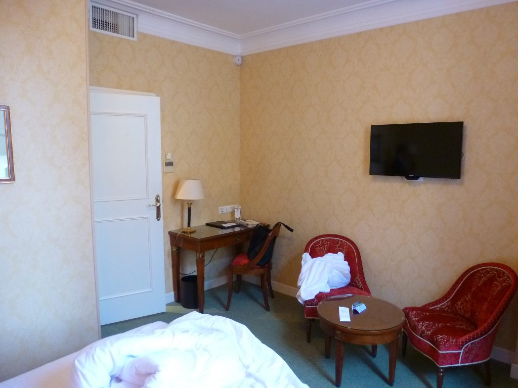 avant-hotel-chambres-bourges-decoration-interieur-amelie-clodore (4)